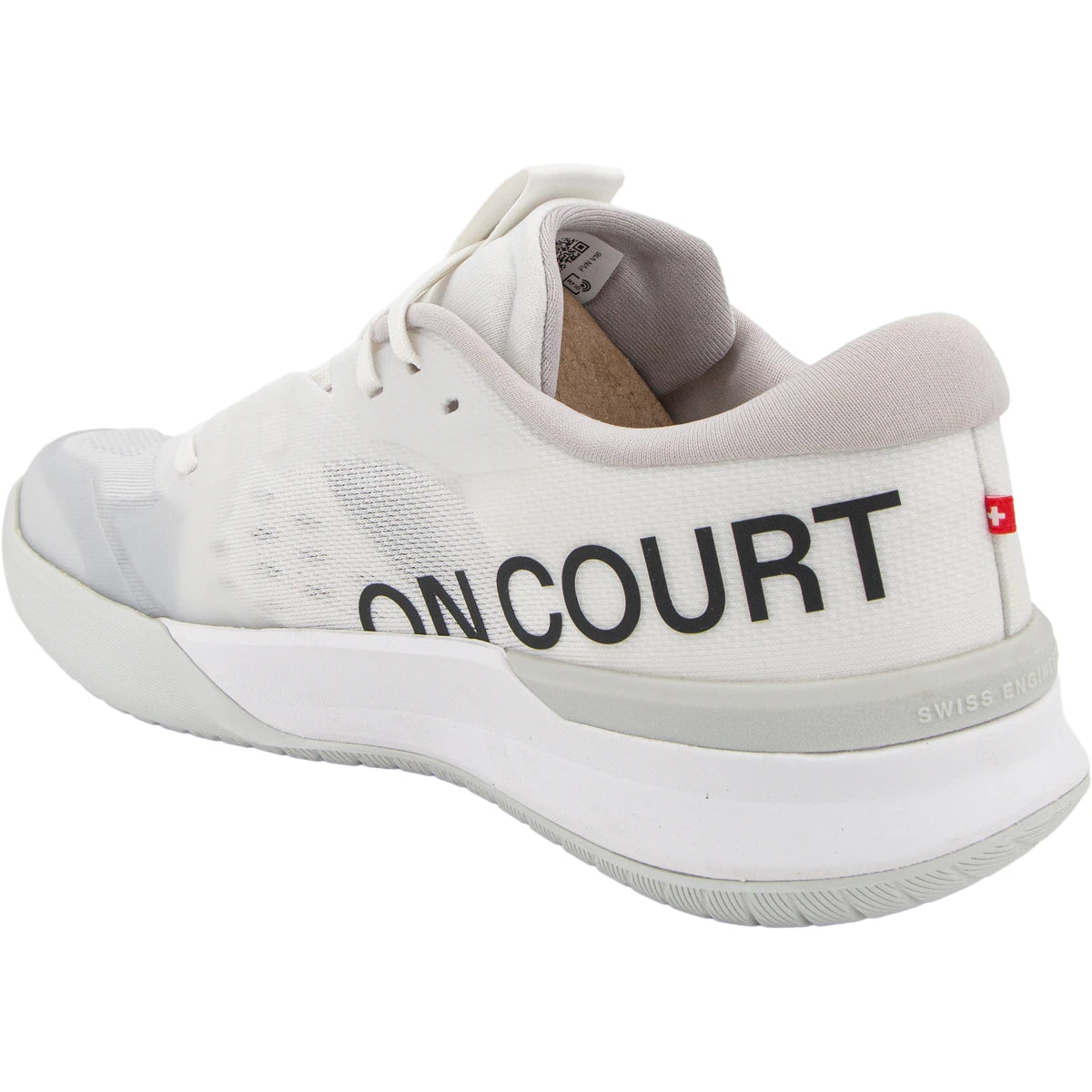 ON WOMEN'S SHOES THE ROGER PRO 3 ALL SURFACES