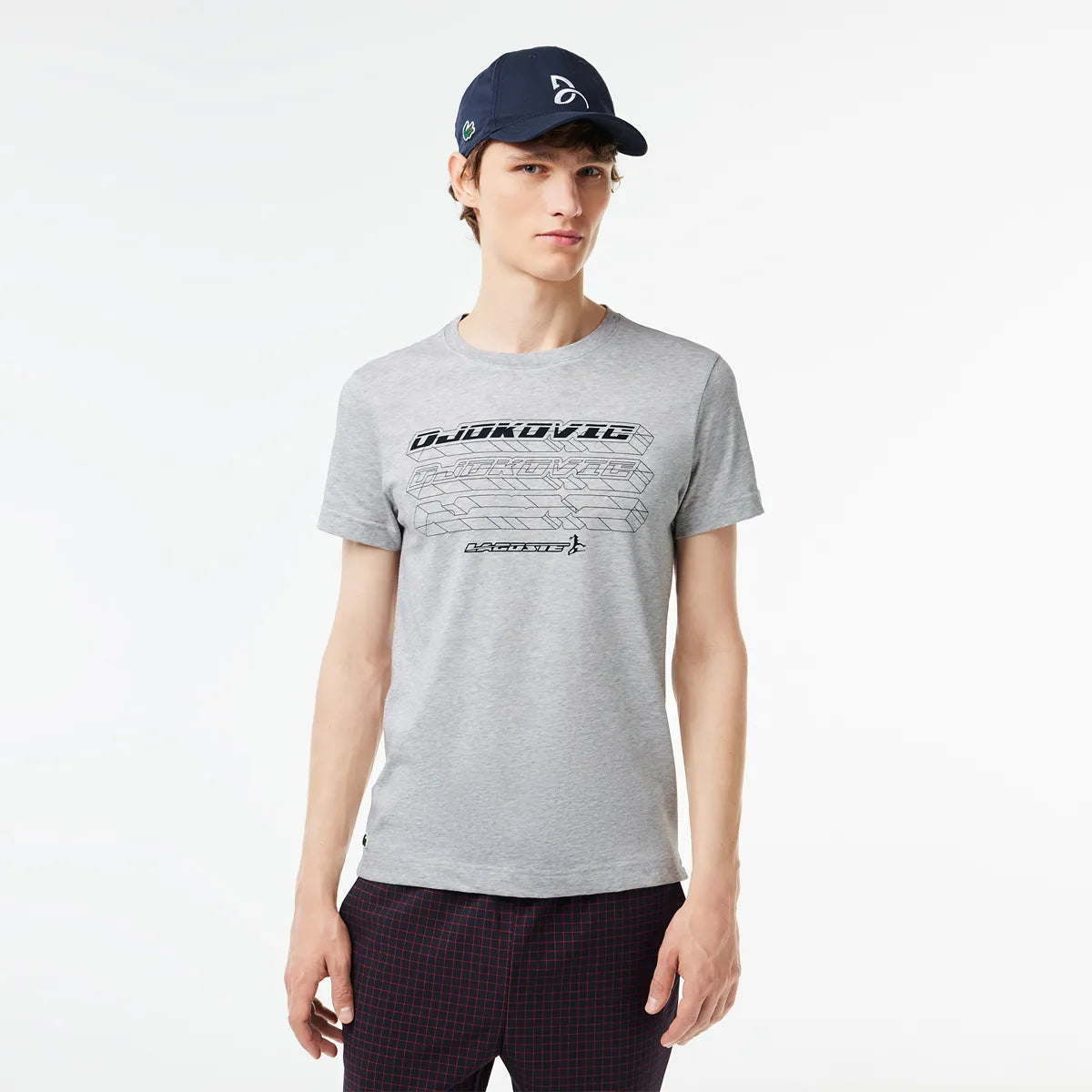 PACK FAN LACOSTE DJOKOVIC CAPSULE T-SHIRT + CASQUETTE