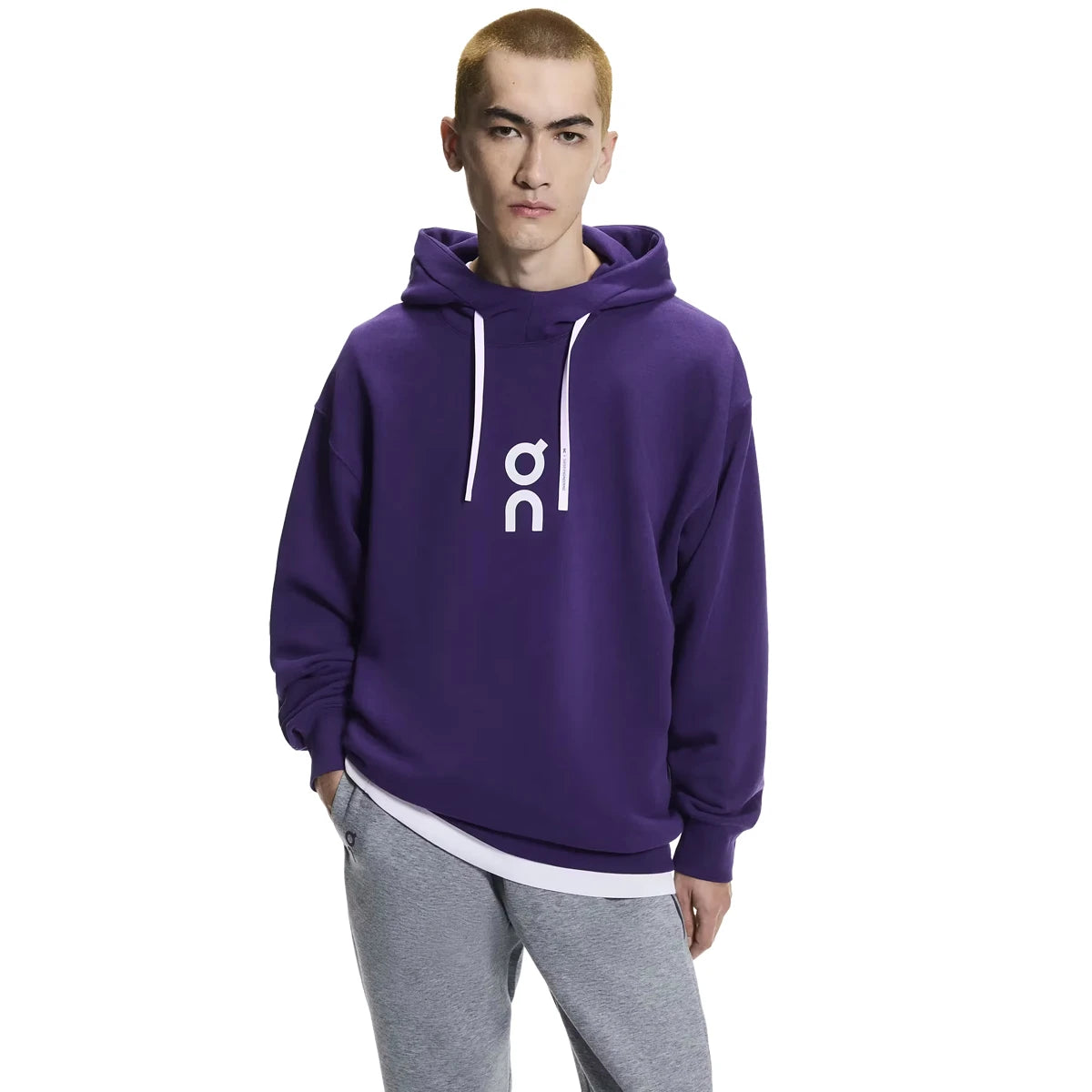 KAPUZENPULLOVER ON CLUB 1
