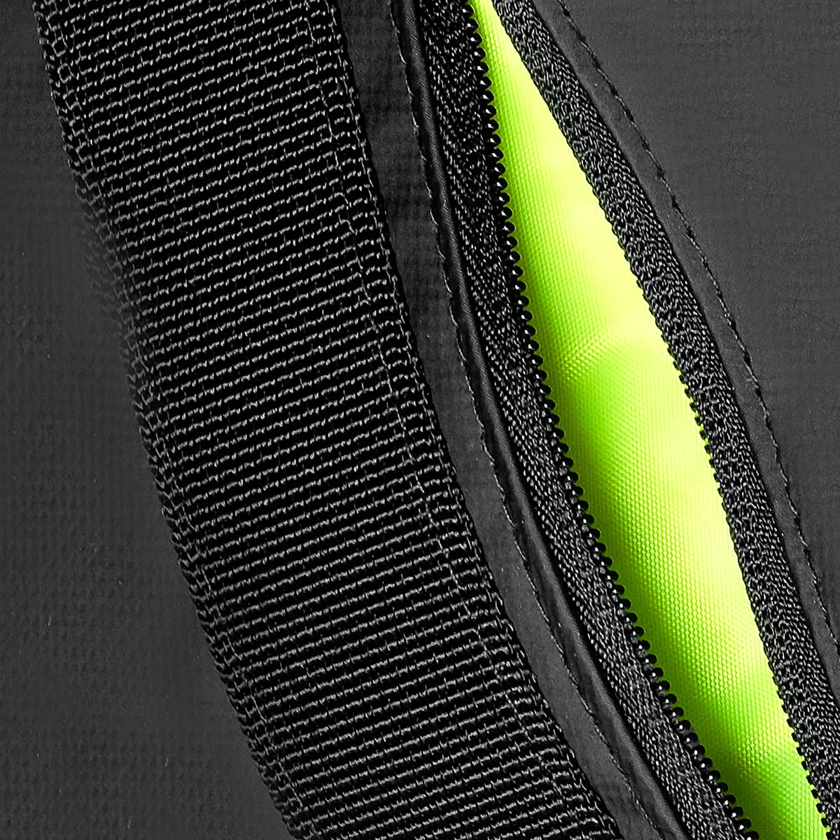 TECNIFIBRE TOUR ENDURANCE ULTRABLACK DUFFLE-TASCHE
