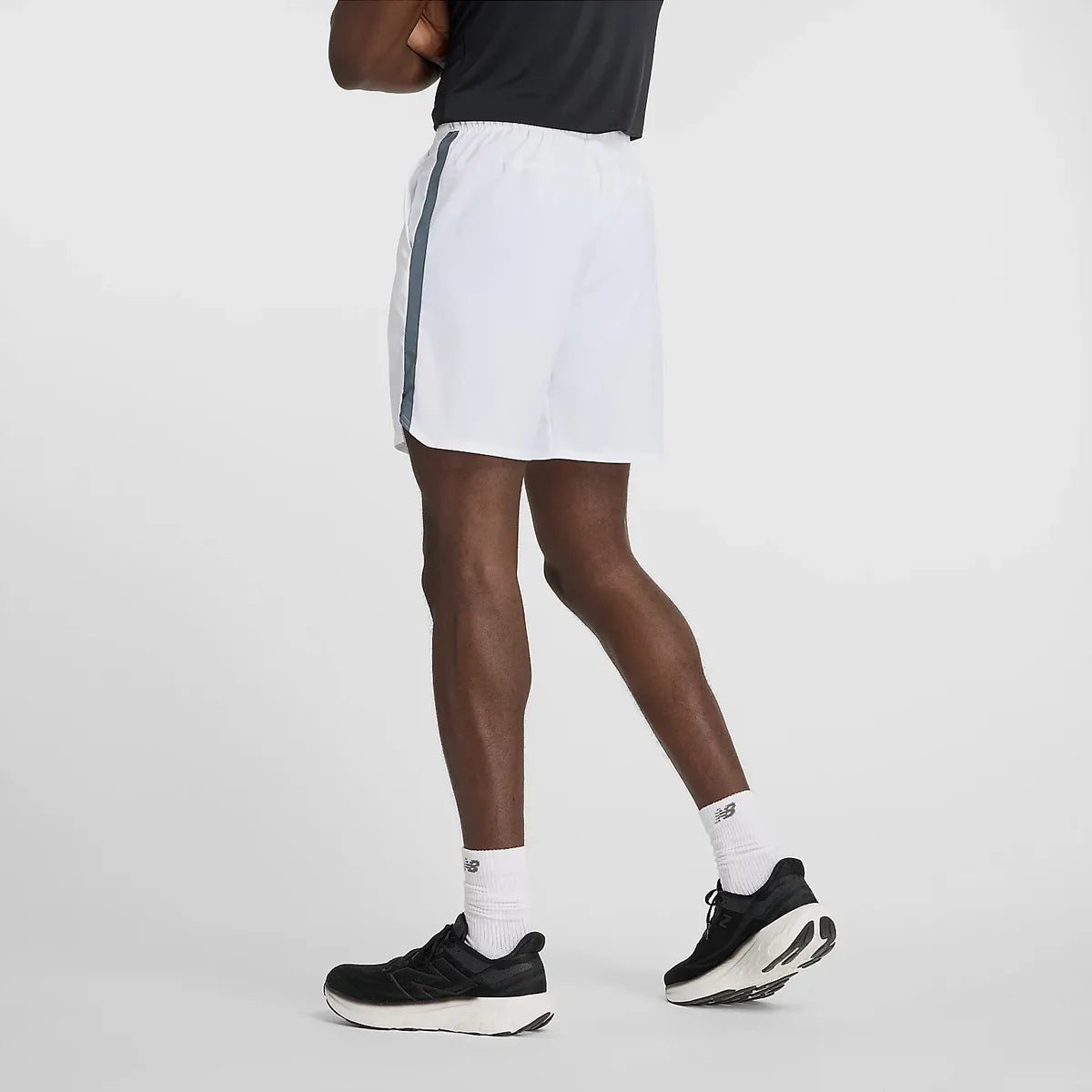 KURZER NEW BALANCE ATHLET