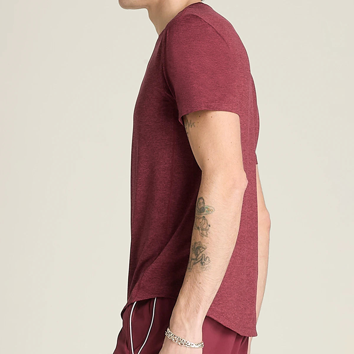 WILSON EVERYDAY PERFORMANCE T-SHIRT