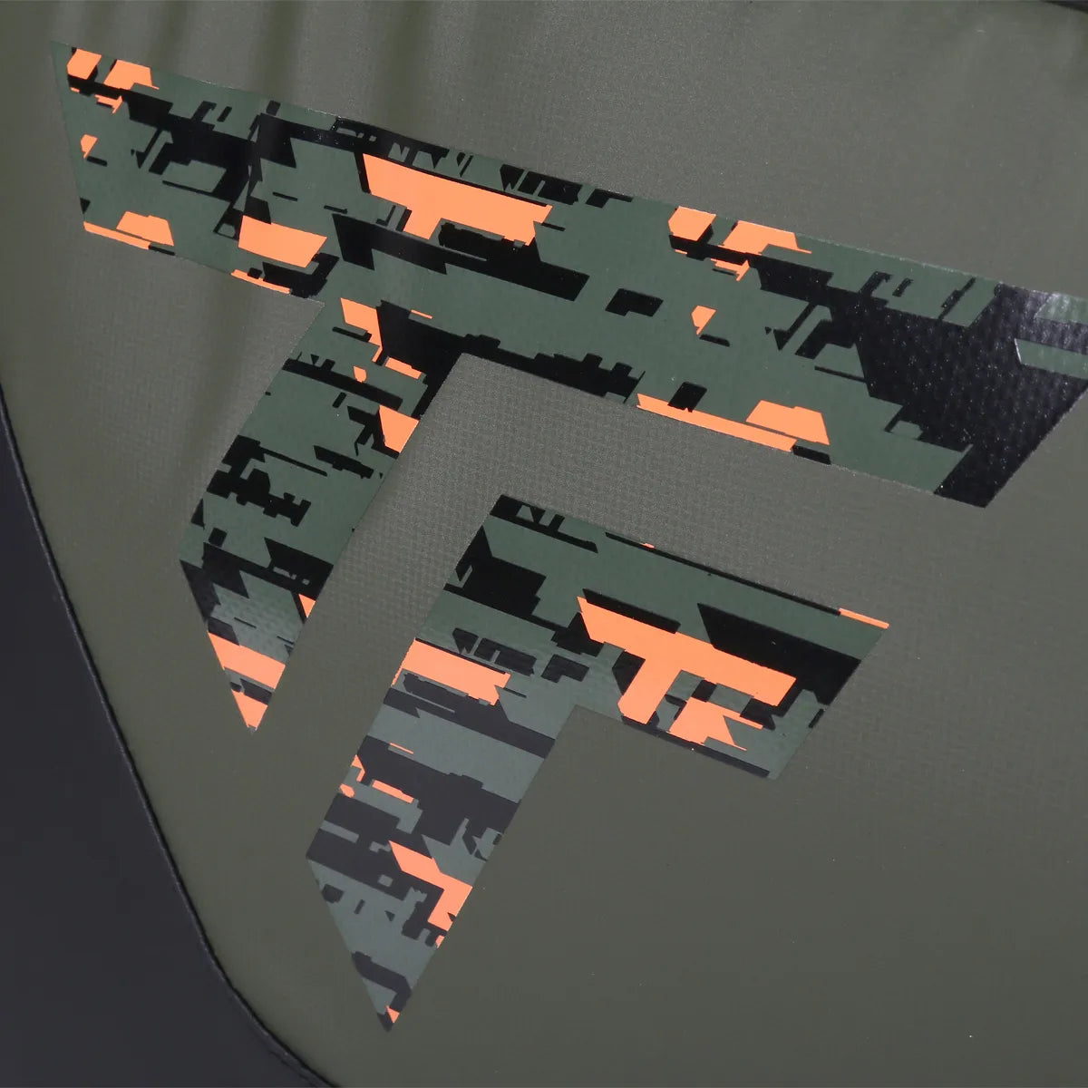 TECNIFIBRE TOUR ENDURANCE KAKI TASCHEN 12R