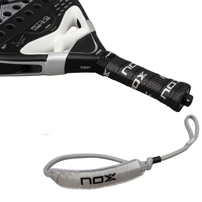 RAQUETTE DE PADEL NOX AT10 GENIUS ATTACK 18K ALUM BY AGUSTIN TAPIA 2026