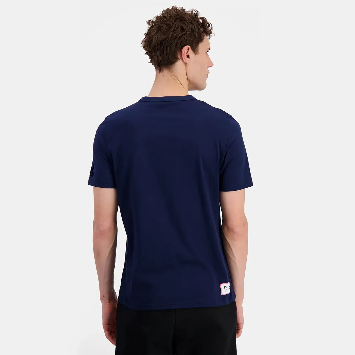 T-SHIRT LE COQ SPORTIF PARIS 2024 GRAPHIQUE