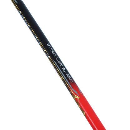 BADMINTONSCHLÄGER APACS FEATHER WT 55 8U SCHWARZ/ROT (OHNE BESAITUNG)