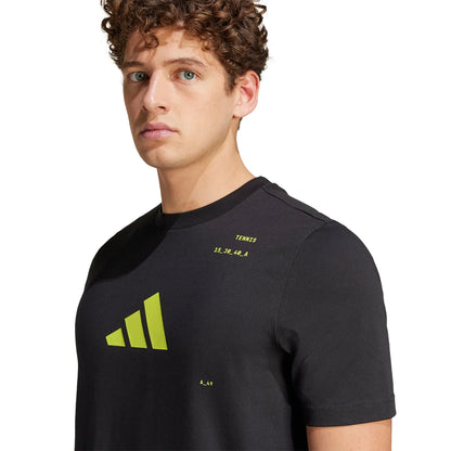 ADIDAS PLAY GRAPHIC TENNIS BAUMWOLL T-SHIRT