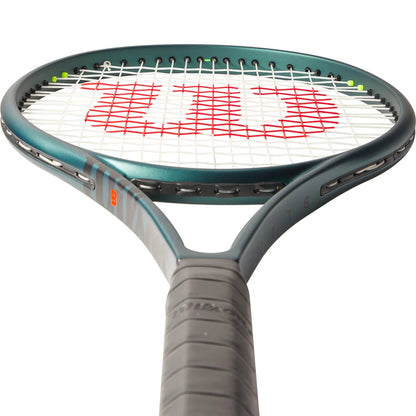 RAQUETTE WILSON BLADE 100 UL V9.0 (265 GR)