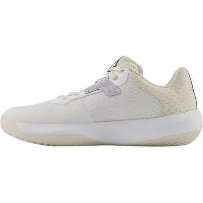 NEW BALANCE WOMEN'S 696 V6 ALL COURT SHOES