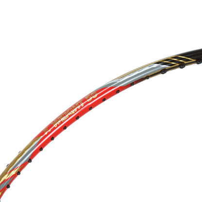 BADMINTONSCHLÄGER APACS FEATHER WT 55 8U SCHWARZ/ROT (OHNE BESAITUNG)
