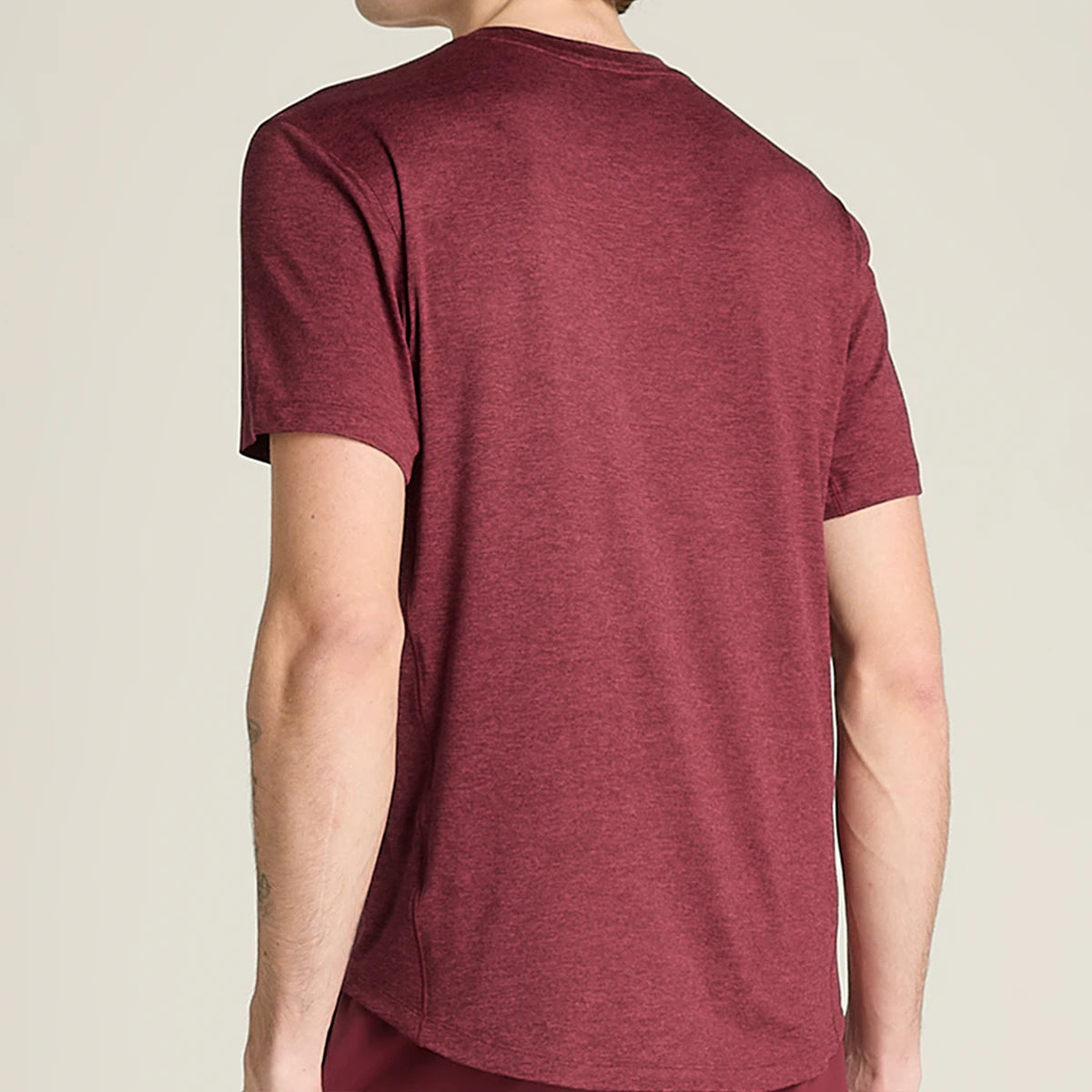 WILSON EVERYDAY PERFORMANCE T-SHIRT