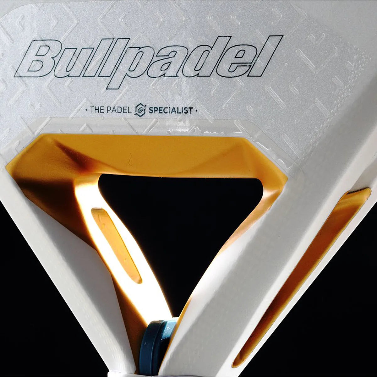 RAQUETTE PADEL BULLPADEL PEARL 26 BY BEA GONZALEZ