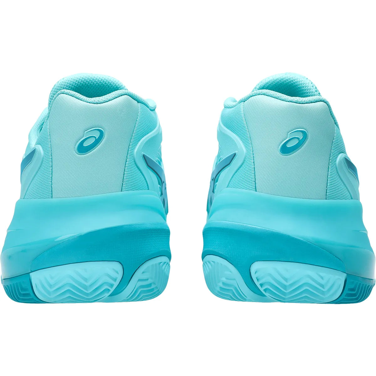 ASICS GEL RESOLUTION X TENNISSCHUHE AUF ROTSCHUTTBODEN