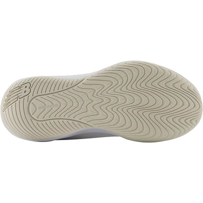 NEW BALANCE WOMEN'S 696 V6 ALL COURT SHOES