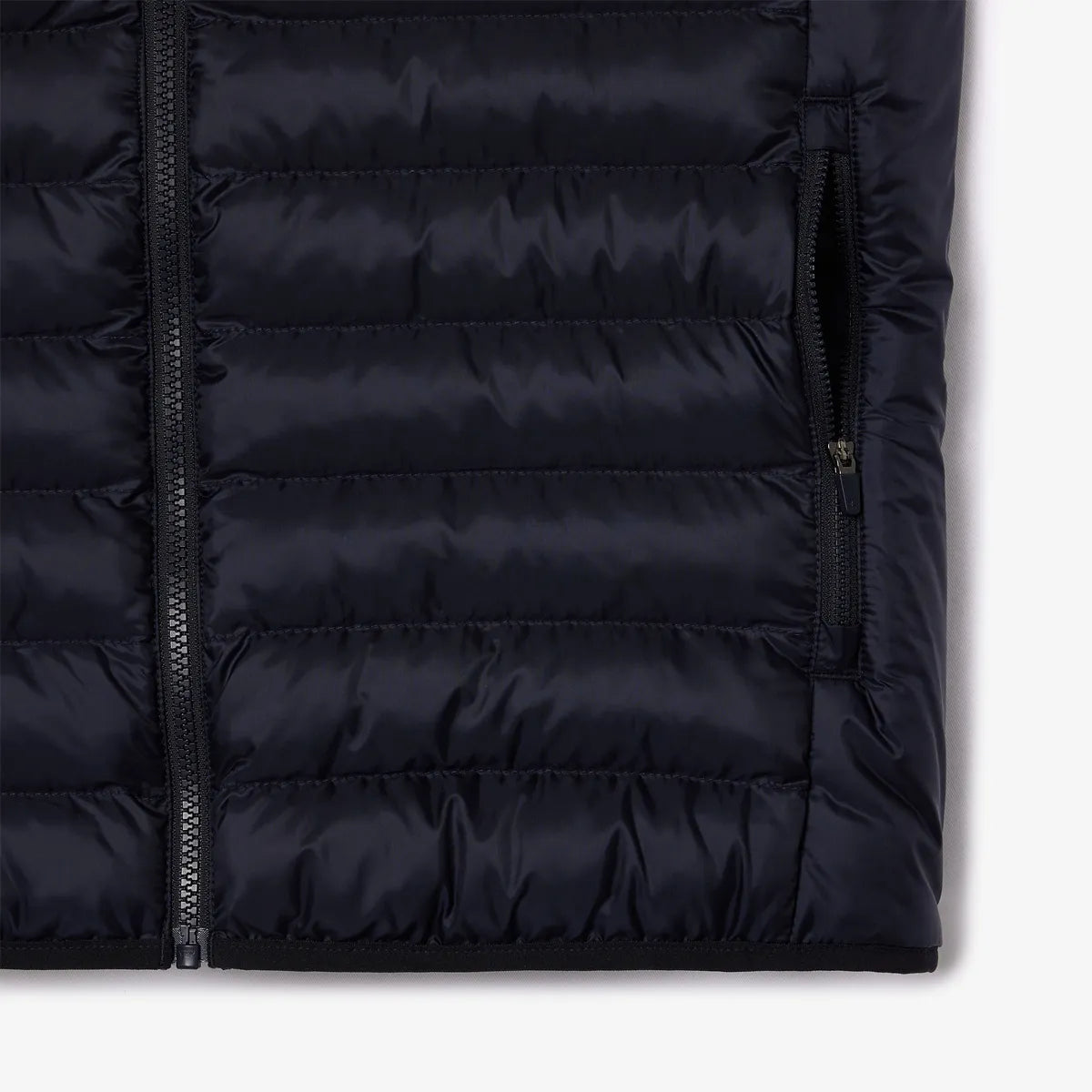LACOSTE CORE PERFORMANCE SLEEVELESS JACKET