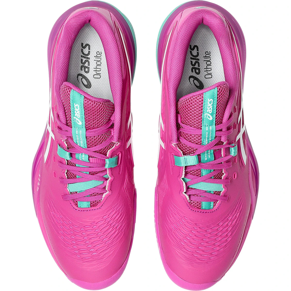 ASICS GEL RESOLUTION X TENNISSCHUHE AUF ROTSCHUTTBODEN
