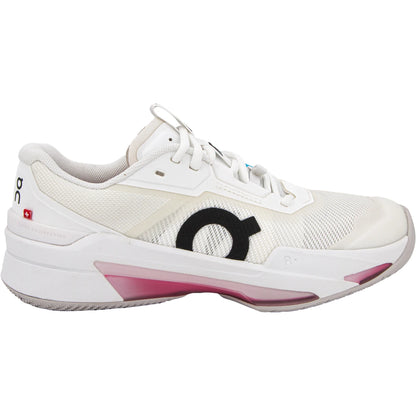 ON WOMEN'S SHOES THE ROGER PRO FIRE ALL SURFACES