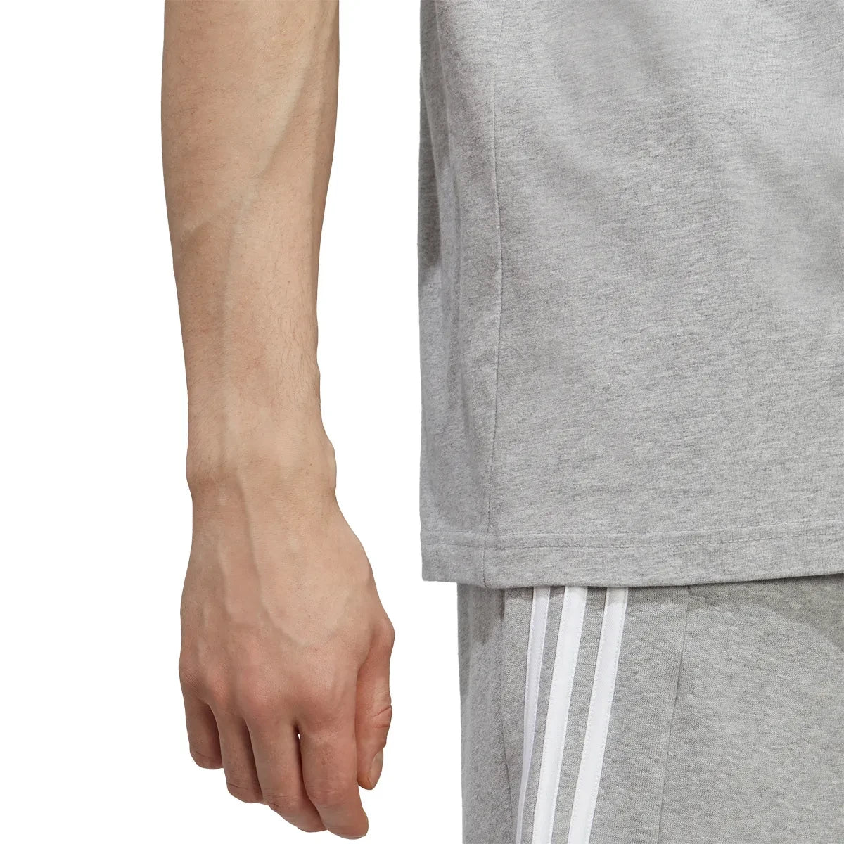 T-SHIRT ADIDAS SL