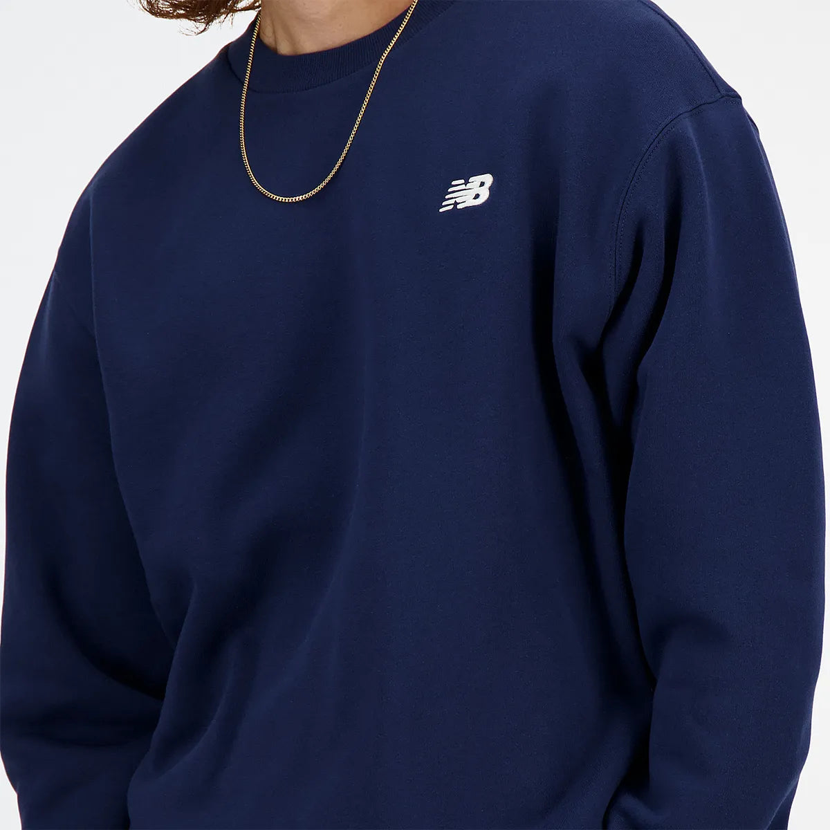 NEW BALANCE SPORT ESSENTIALS FLEECE CREW SWEATSHIRT
