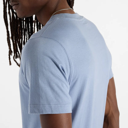 T-SHIRT NEW BALANCE ESSENTIALS LOGO