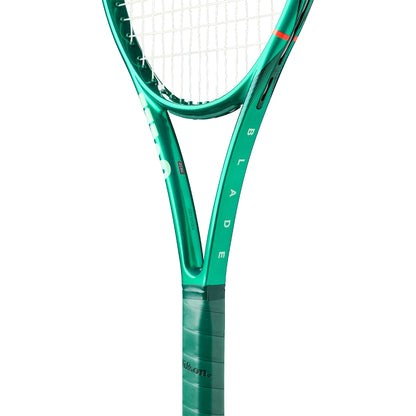 RAQUETTE WILSON BLADE 100 UL V10 (265 GR) (CORDEE)