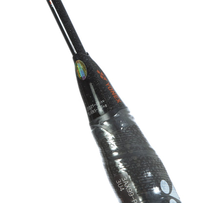 YONEX ASTROX 99 PRO 3U4 BLACK/GREEN BADMINTON RACQUET (UNSTRUNG)