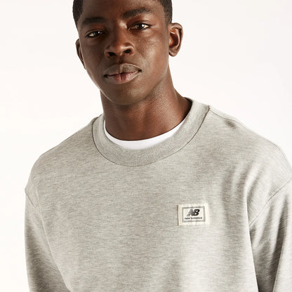 NEW BALANCE WOVEN LABEL SWEAT