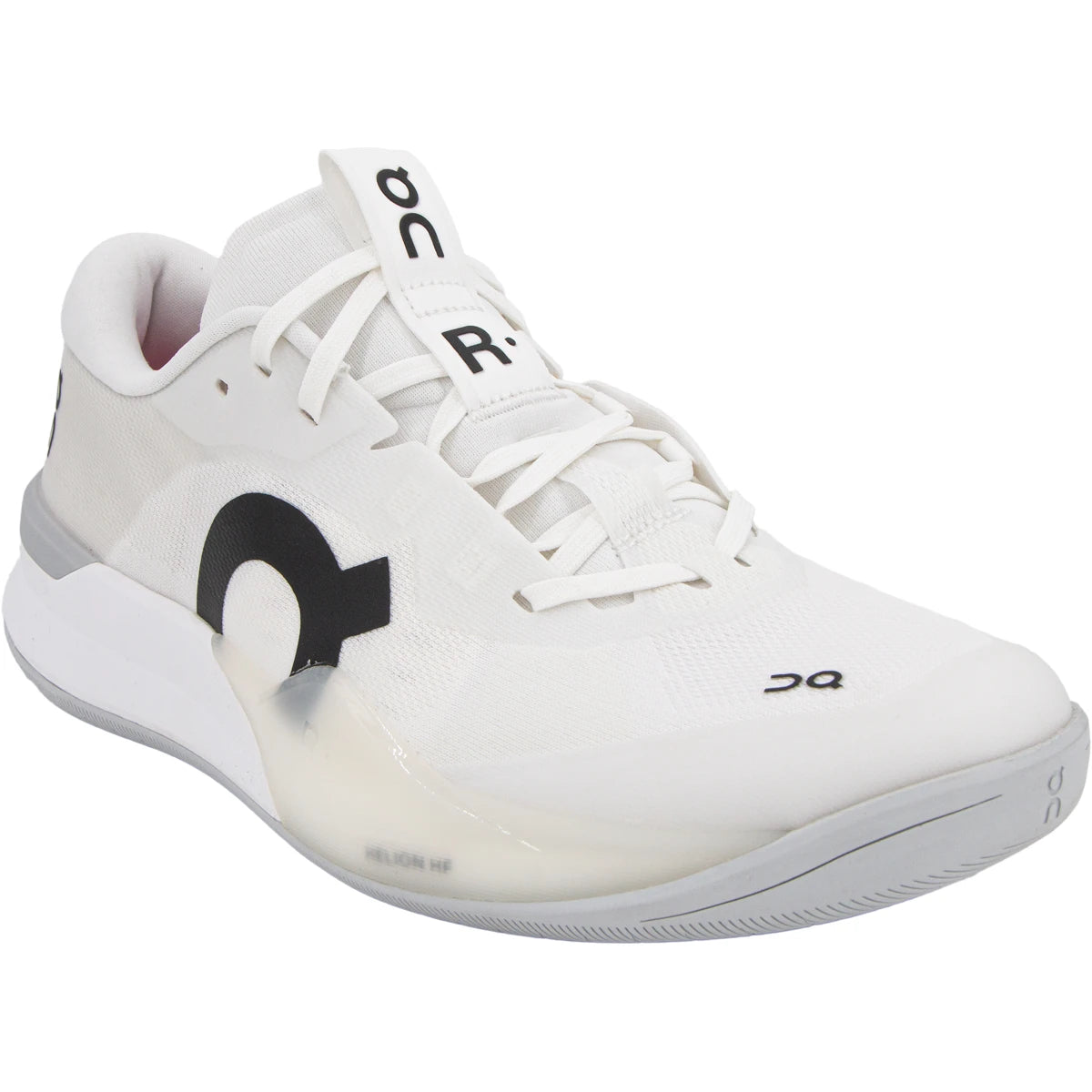 ON WOMEN'S SHOES THE ROGER PRO 3 ALL SURFACES