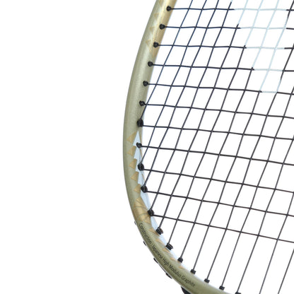 BADMINTONSCHLÄGER CARLTON 3.7C (BESAITET)